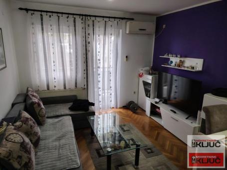 CARA DUŠANA, 36m2, Jednoiposoban, Namešten