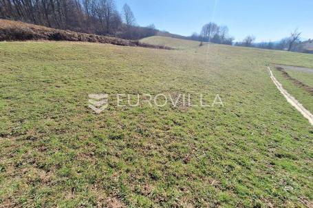 Karlovac, Turanj, građevinsko zemljište 1200 m², 100 m do Korane
