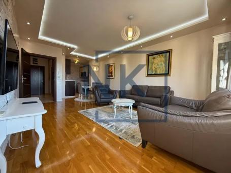 Najam/Izdavanje | Dvosoban stan | 90m2 | Podgorica, Preko Morače
