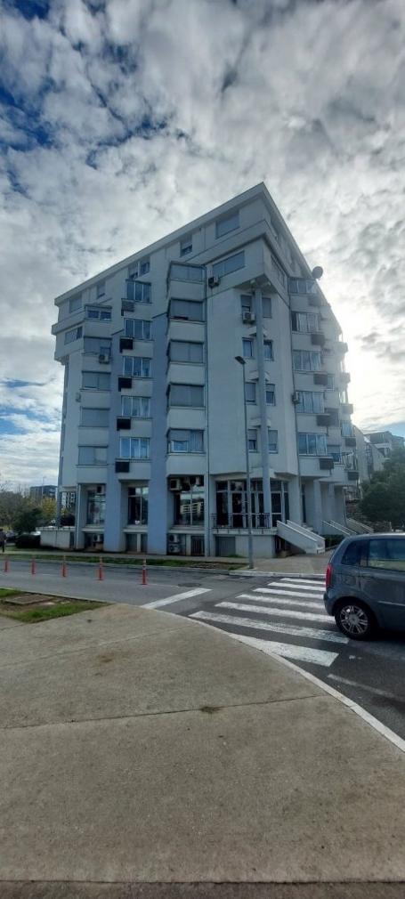 Prodaja, jednosoban stan 31m2, Preko Morače