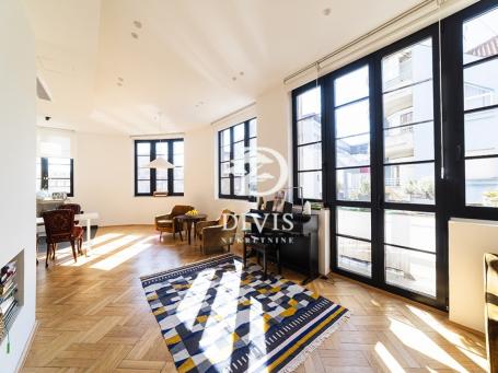 Renoviran 4. 0 salonski stan, Nikodima Milaša, 130m2