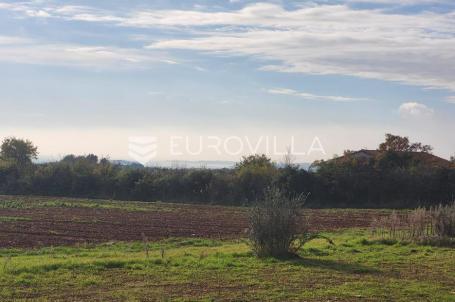 Istra, Galižana, zemljište na traženoj lokaciji s projektom i pogledom na more