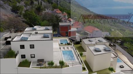 Omiš Lokva Rogoznica građevinsko zemljište 468 m2 + građevinska dozvola