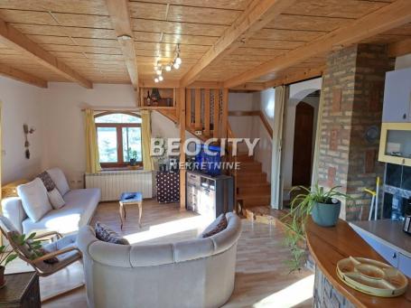 Novi Sad, Sremska Kamenica, Popovica, 3.0, 139m2, 400000EUR