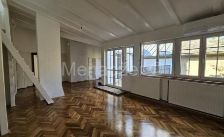 Zemun, Avijaticarski trg 175m2, EG, 2/2, uknjizen, parking