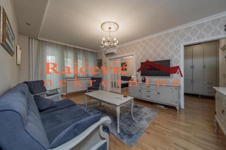 STARI GRAD CENTAR 62m2 , T ,310000e