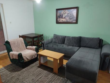 Izdaje se jednosoban stan u blizini DIF-a, 28m2