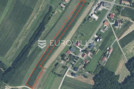 Cestica, Radovec, djelomično građevinsko zemljište površine 1000 m²