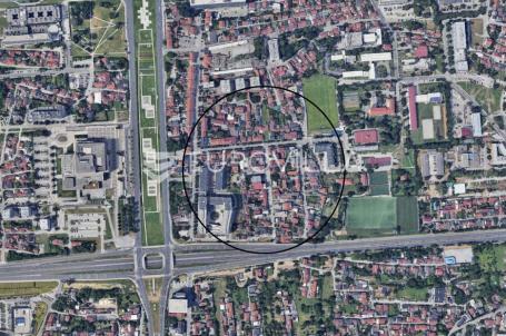 Zagreb, Kruge, građevinsko zemljište 378 m² s postojećom kućom