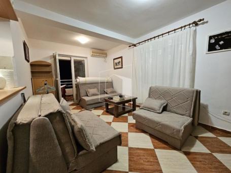Namještena garsonjera, 35m2, Rafailovići, Budva