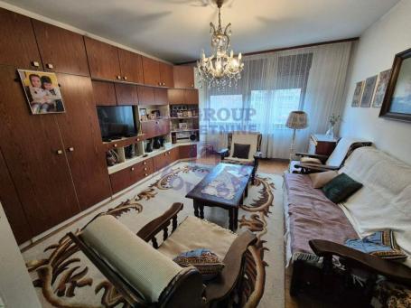 Bulevar Oslobođenja 75m2