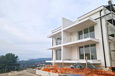Apartmani s vrhunskim pogledom, Rogoznica