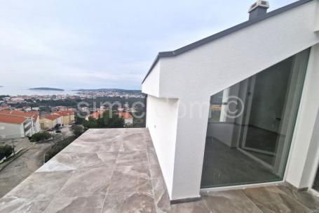 Apartmani s vrhunskim pogledom, prodaja, Rogoznica