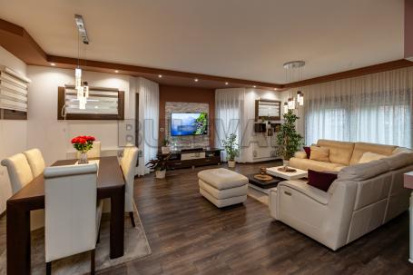 Lux  kuća, kompletno  opremljena, Nas. N. Tesla, 256 m2, plac  850 m2