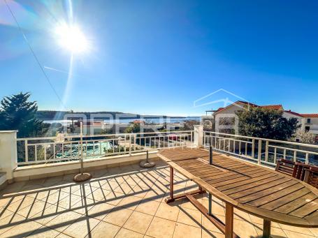 Apartmanski objekt u Barbatu na otoku Rabu