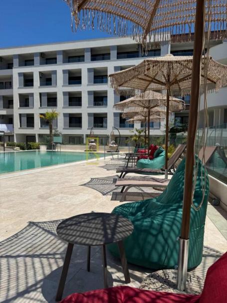 Prodajemo- jednosoban lux stan 93m2, u Centru grada, Mala Plaža u Ulcinju
