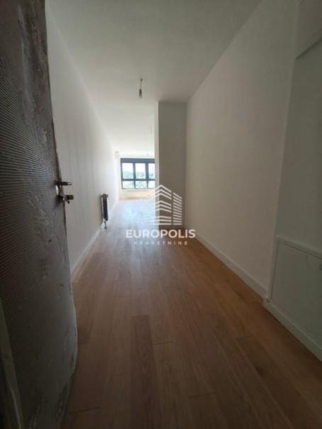 Savršen spoj luksuza i lokacije–stan 53m²+garaža ID#7528