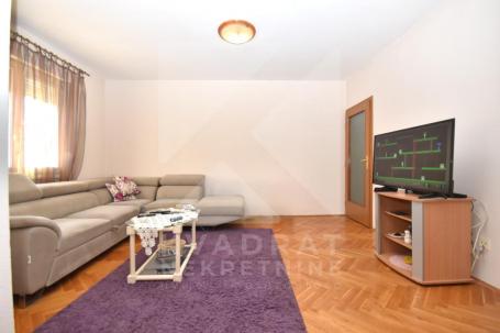 Izdavanje, Dvosoban stan, Podgorica, Zagorič, 71m2