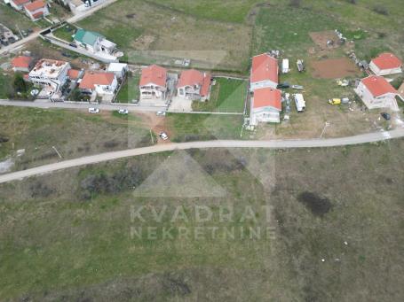 Prodaja, Zemljište, Podgorica, Donji Kokoti, 1453m2