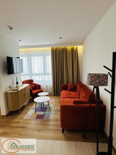 Lux apartman-sa prelepim pogledom-vrh Jahorine