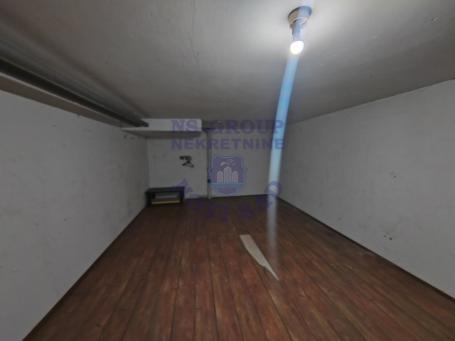 Odlicna prilika, garaza na Novoj Detelinari 25m2