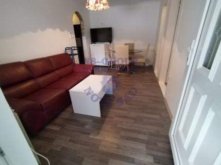 Salajka cetvorosoban stan 69m2