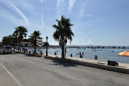 Zadar, Vir, Dvoetažni apartman C2 površine 81,07 m² s pripadajućom krovnom terasom površine 30 m²