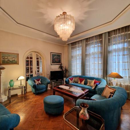 Stan 172m2, Stari Grad, Saborna crkva