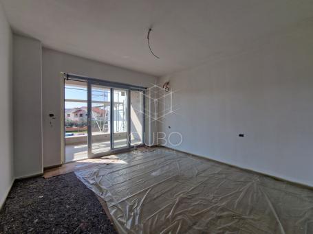 Pula – Moderan Penthouse Z1 u novogradnji s velikom terasom i 3 spavaće sobe