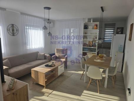 88m2, Troiposoban stan na Adicama + 2 parking mesta