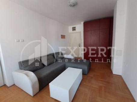Izdaje se odličan stan na Paliluli, 40m2
