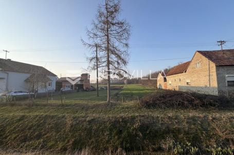 Strizivojna, građevinsko zemljište 1505 m²