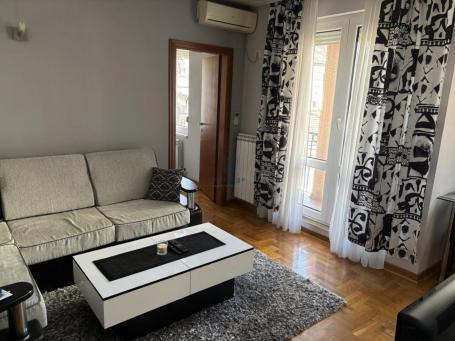 Crveni Krst, Kajmakčalanska, 40 m2
