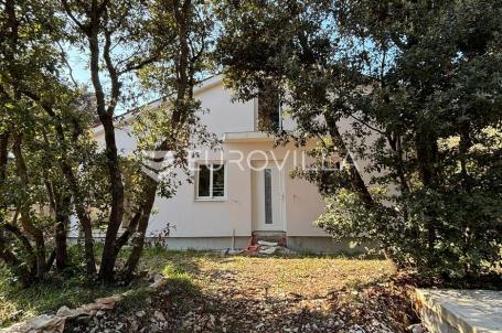 Istra, Krnica, kuća u mirnom okruženju prirode, 1 km od mora