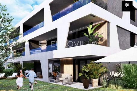 Umag, NOVOGRADNJA, Stan u prizemlju, 64.77 m² s vrtom od 157 m²