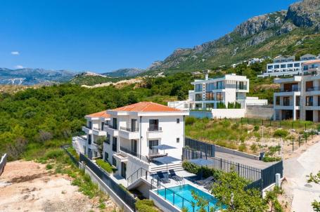 Budva, Reževići – Nova Luksuzna Vila sa Pogledom na More i Bazenom