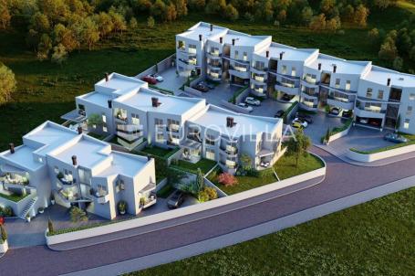 Istra, Pula, ekskluzivno građevinsko zemljište s dozvolama za 10 modernih zgrada, top lokacija