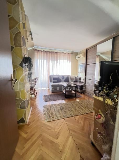 Jednosoban stan, 40 m2, na prestižnoj lokaciji