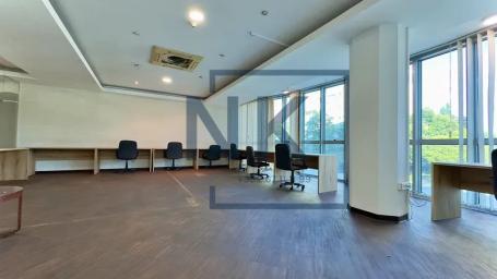 Najam/Izdavanje | Poslovni prostor | 450m2 | Podgorica, Preko Morače