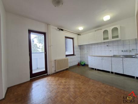 NOVI SAD - NOVA DETELINARA - TROSOBAN STAN - 95 m2 - 273,000€
