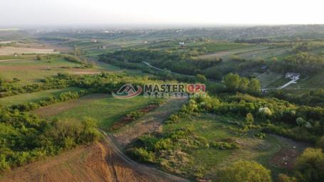 ZEMLJIŠTE KOD STAROG HOPOVA, GRAĐEVINSKA ZONA, OSUNČANI RAJ