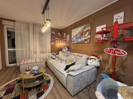Dvosoban stan na Novoj Detelinari! 