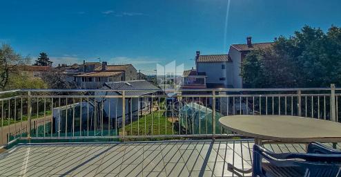 PRILIKA! Umag, okolica. Stan sa dvije terase + studio app
