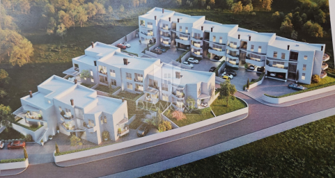 Pula – investicijsko zemljište s pravomoćnom građevinskom dozvolom za 10 zgrada!