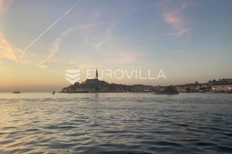 Istra, Rovinj, uhodani restoran u centru starog grada na 50 metara od rive