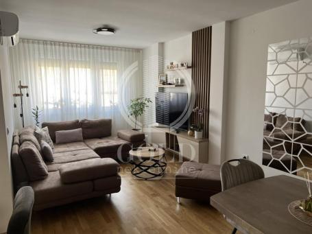 PRODAJA Stan 3.0+ garaža: NOVI SAD-Bulevar Evrope, , 87m2, 262650e ID#5199