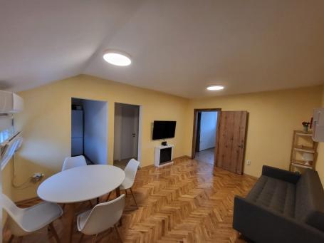 Budva. Cozy apartment with 2 bedrooms, with beautiful mountain views