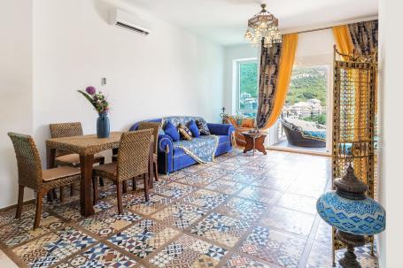 Penthouse for sale in the residential complex “Volna” in Becici. 