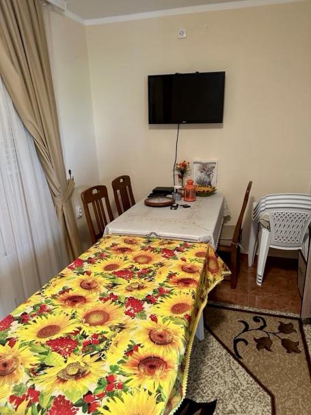 Three-storey house with two apartments in Utjeha, Montenegro - 120,000 euros