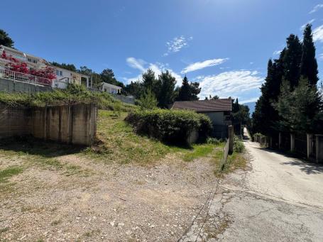 Bar, Shushanj. Urbanized plot in the Green Belt. €110,000